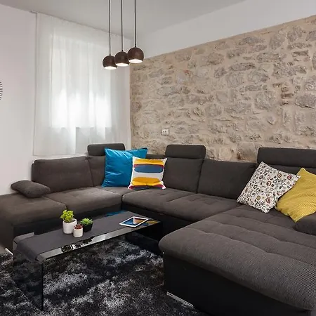 Apartment Nika *
